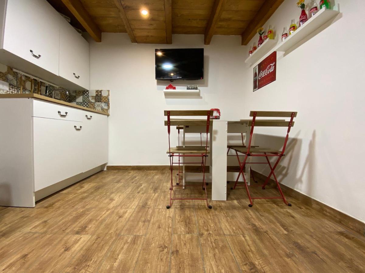 Apartamento Vat' Coke House Nápoles Exterior foto