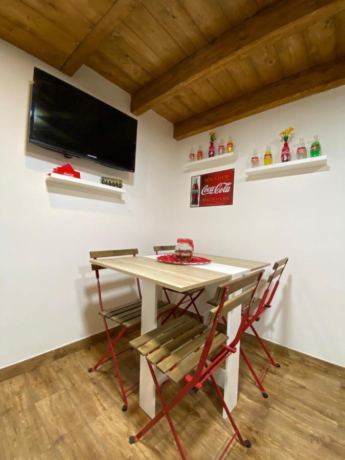 Apartamento Vat' Coke House Nápoles Exterior foto